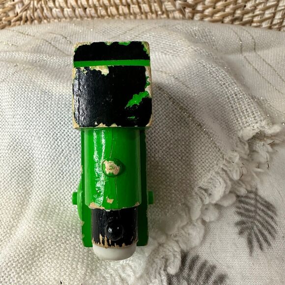 Thomas and Friends Percy Wooden Railway - Picture 7 of 7